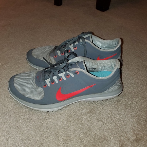 Nike FS Lite Run Performance Running Shoe Size 9.5 - Picture 3 of 6